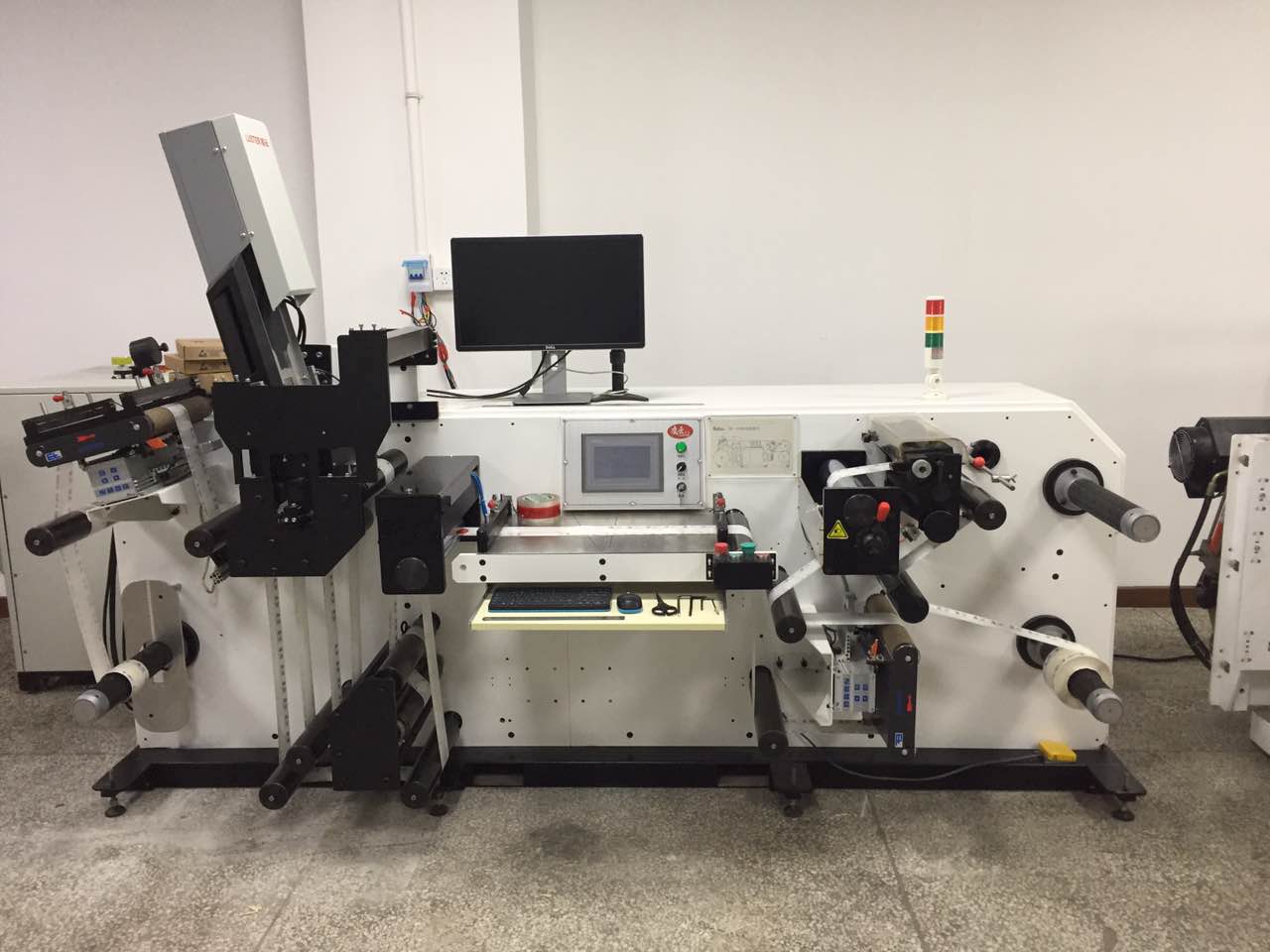 北京凌云全自动品检分切机